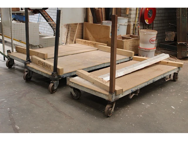 Negen transportbokken met heftrucklepelgaten - afbeelding 3 van  4