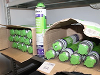 Negentien bussen pur illbruck. - afbeelding 1 van  1