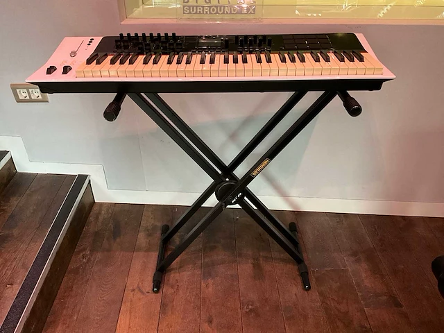 Nektar panorama p6 keyboard - afbeelding 1 van  6