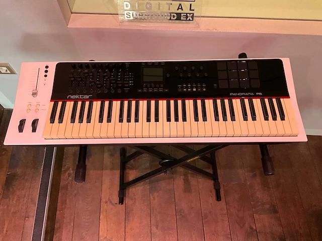Nektar panorama p6 keyboard - afbeelding 2 van  6