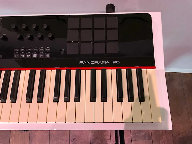 Nektar panorama p6 keyboard - afbeelding 4 van  6