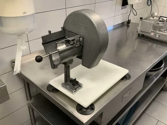 Nemco snijmachine - afbeelding 3 van  3