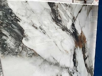 Neolith keramiek calacatta eilandwerkblad - afbeelding 9 van  12