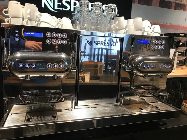 Nespresso - aguila 420 pro- koffiemachine - afbeelding 5 van  12