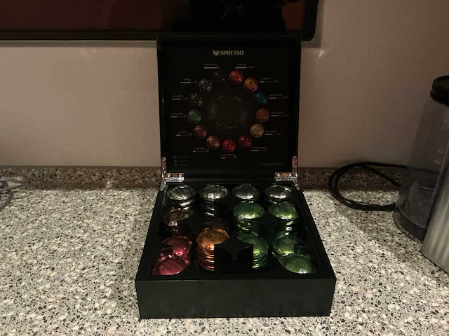 Nespresso 9737 koffiemachine - afbeelding 3 van  5