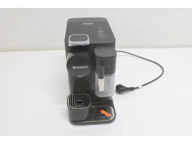 Nespresso lattissima one en510.b koffiecapsulemachine met automatisch melksysteem, zwart - afbeelding 4 van  5