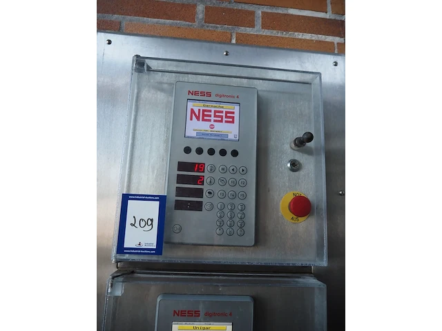 Ness - afbeelding 7 van  8