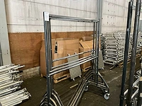 Nestelbaar mobiel kledingrek (4x) - afbeelding 1 van  2
