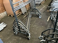 Nestelbaar mobiel kledingrek (4x) - afbeelding 2 van  2