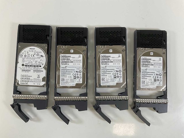 Netapp (naj-1001) 23x 1.2 tb seagate (st1200mm0018) - 1x 1.2 tb hgst (huc101812cs4204) disk array enclosure storage - afbeelding 2 van  12