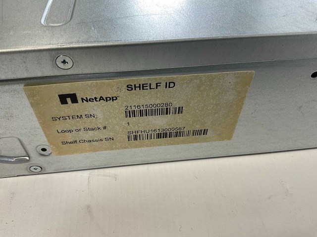 Netapp (naj-1001) 2x 1.2 tb seagate (st1200mm0018) - 22x 1.2 tb hgst (huc101812cs4204) disk array enclosure storage - afbeelding 9 van  12