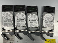 Netapp (naj-1001) 4x 1.2 tb seagate (st1200mm0018) - 18x 1.2 tb hgst (huc101812cs4204) - 2x 1.2 tb toshiba (hdebl12naa51) disk array enclosure storage - afbeelding 2 van  12