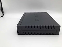 Netgear 24 poort gigabit ethernet switch - afbeelding 6 van  8
