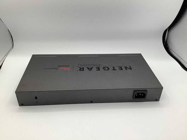 Netgear jgs524e prosafe plus switch 24-port gigabit switch - afbeelding 6 van  6