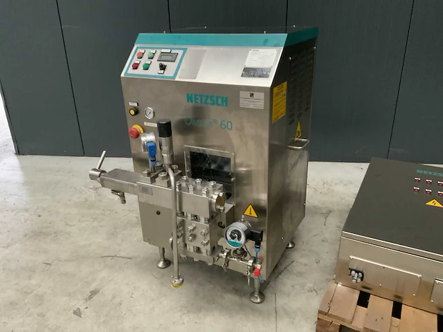 Netzsch omega 6 laboratorium homogenisator - afbeelding 2 van  9