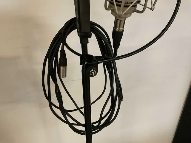 Neumann tlm103 microfoon - afbeelding 6 van  9