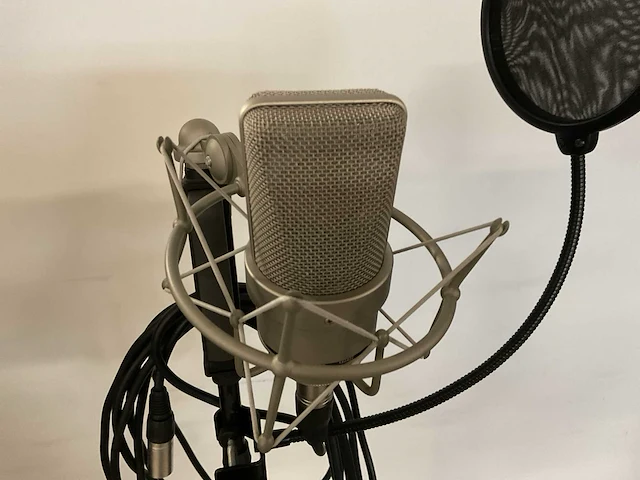 Neumann tlm103 microfoon - afbeelding 7 van  9