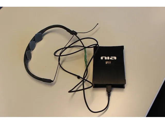 Neural impulse actuator ocz technology communicatiesysteem nia zonder handleiding. - afbeelding 2 van  2