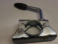 Neuswielklemmen in magazijnbak - afbeelding 2 van  4