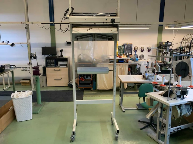 Neven gordijninpakmachine - afbeelding 1 van  6