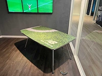 New balance - design tafel 165x100