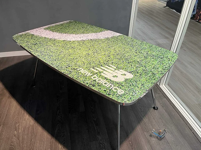 New balance - design tafel 165x100 - afbeelding 6 van  10