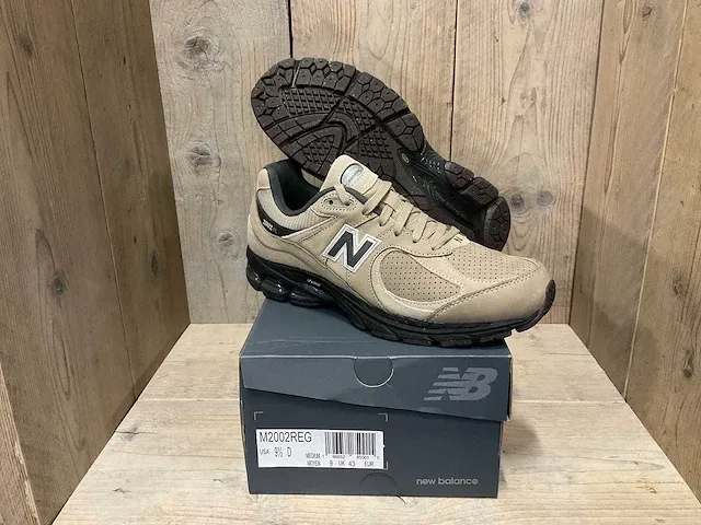 New balance - m2002reg - sneaker maat 43 - afbeelding 1 van  3