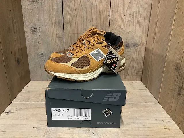 New balance - m2002rxg - sneaker maat 38 - afbeelding 2 van  3
