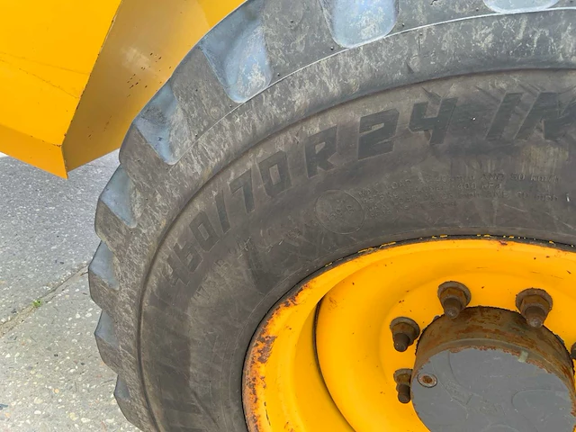 New holland - 2001 - lm430 - verreiker - afbeelding 8 van  51