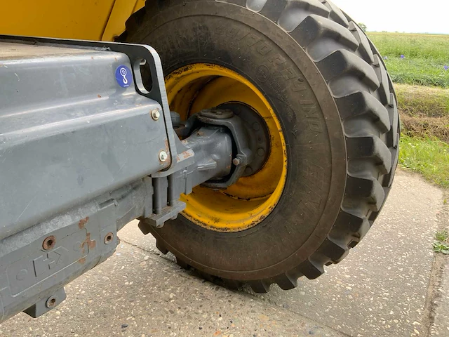 New holland - 2001 - lm430 - verreiker - afbeelding 13 van  51