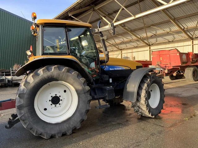 New holland - tb140 - land- en bosbouwtrekker - afbeelding 12 van  44