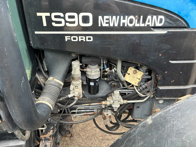 New holland - ts90 - 4-wheel drive tractor - 1998 - afbeelding 11 van  40