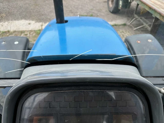 New holland - ts90 - 4-wheel drive tractor - 1998 - afbeelding 20 van  40