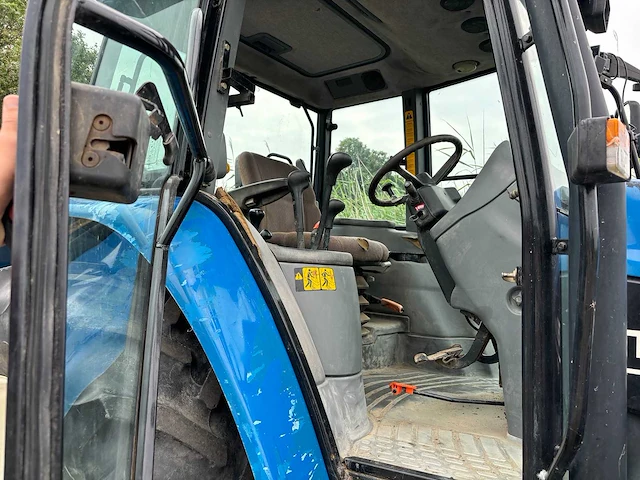New holland - ts90 - 4-wheel drive tractor - 1998 - afbeelding 21 van  40