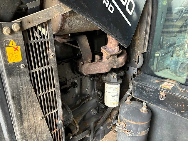 New holland - ts90 - 4-wheel drive tractor - 1998 - afbeelding 25 van  40