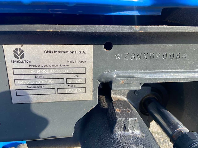 New holland - tz24d - mini tractor met maaidek - 2008 - afbeelding 21 van  24