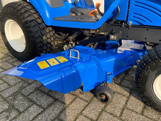 New holland - tz24d - mini tractor met maaidek - 2008 - afbeelding 22 van  24