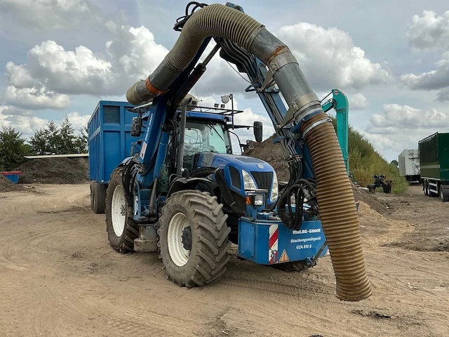 New holland 2014 t7.235 vierwielaangedreven landbouwtractor - afbeelding 23 van  95