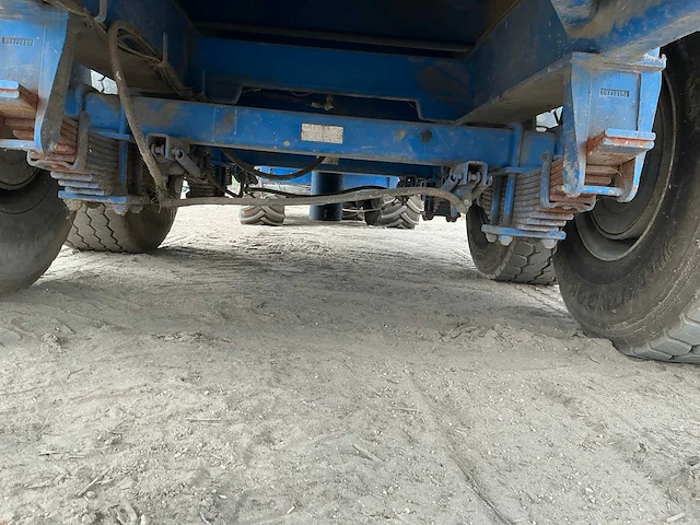 New holland 2014 t7.235 vierwielaangedreven landbouwtractor - afbeelding 58 van  95