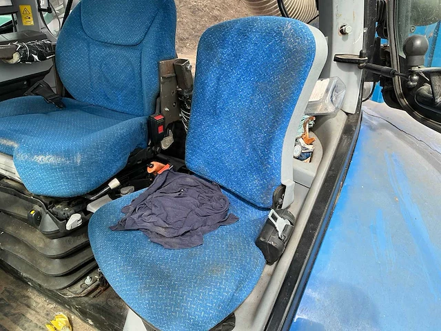 New holland 2014 t7.235 vierwielaangedreven landbouwtractor - afbeelding 75 van  95