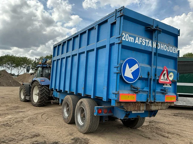 New holland 2014 t7.235 vierwielaangedreven landbouwtractor - afbeelding 78 van  95