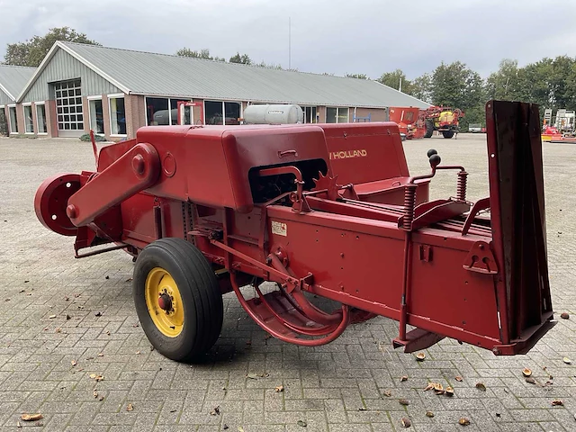 New holland 278 vierkante balenpers - afbeelding 3 van  14