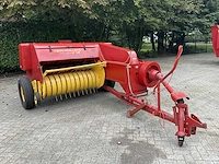 New holland 278 vierkante balenpers - afbeelding 4 van  14