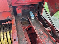 New holland 376 kleine balen pers - afbeelding 9 van  19