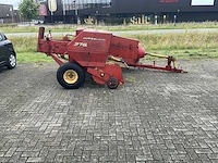 New holland 376 kleine balen pers - afbeelding 14 van  19