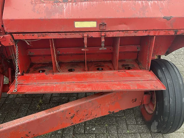 New holland 376 kleine balen pers - afbeelding 18 van  19
