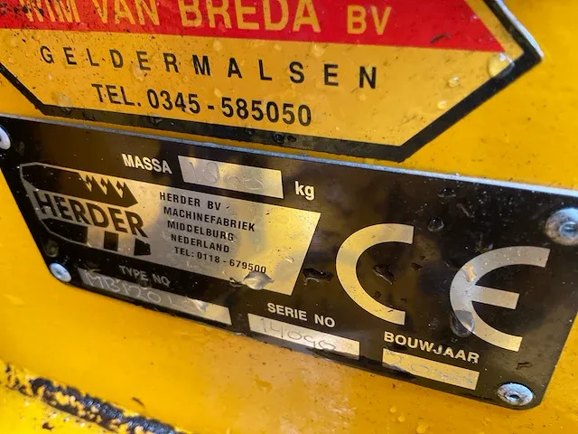 New holland 8160 range command vierwielaangedreven landbouwtractor - afbeelding 30 van  64