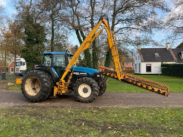 New holland 8160 range command vierwielaangedreven landbouwtractor - afbeelding 62 van  64