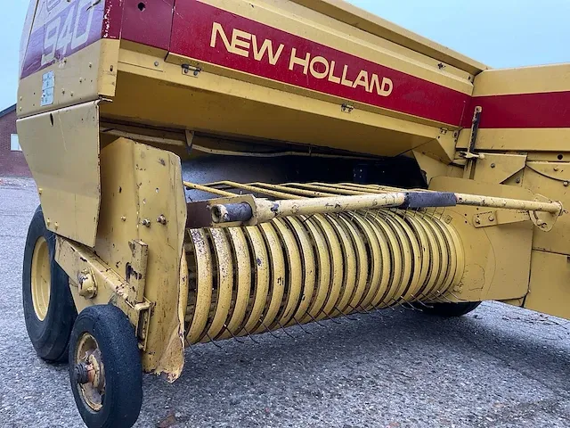 New holland 940 balenpers - afbeelding 14 van  18