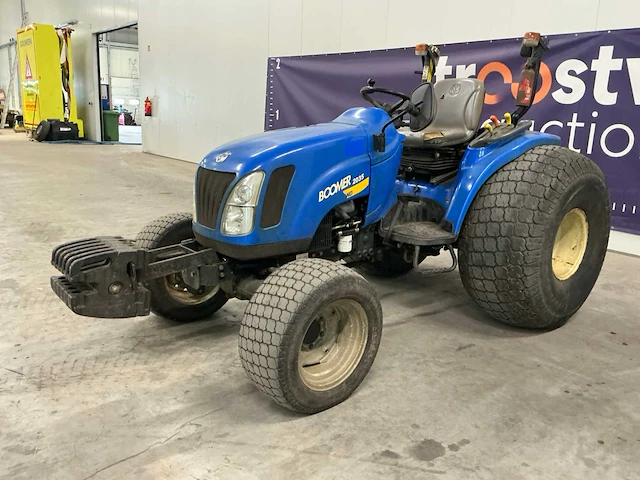 New holland boomer 2035 compacttractor - afbeelding 1 van  22